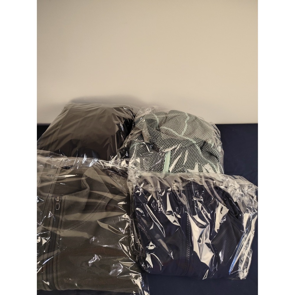 Lot Of 4 Lululemon Mix's Size Jacket Long Sleeve